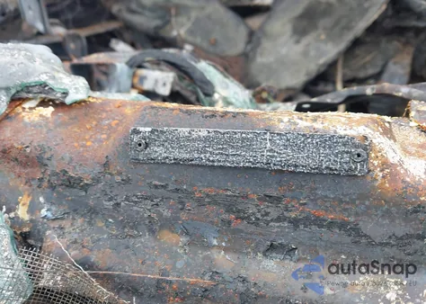 2005 Cadillac Escalade Standard from USA, damaged, VIN 1GYEC63N45R217863